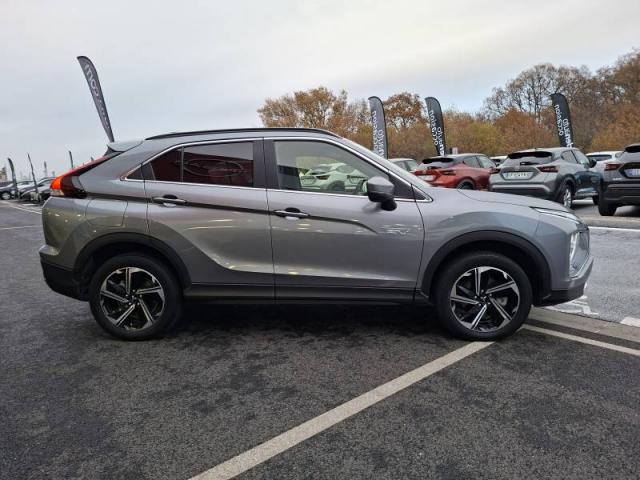 Mitsubishi Eclipse Cross image 8
