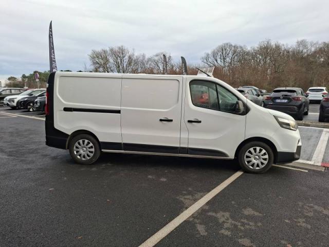 Nissan Primastar image 8