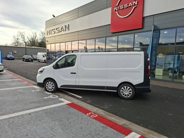 Nissan Primastar image 7