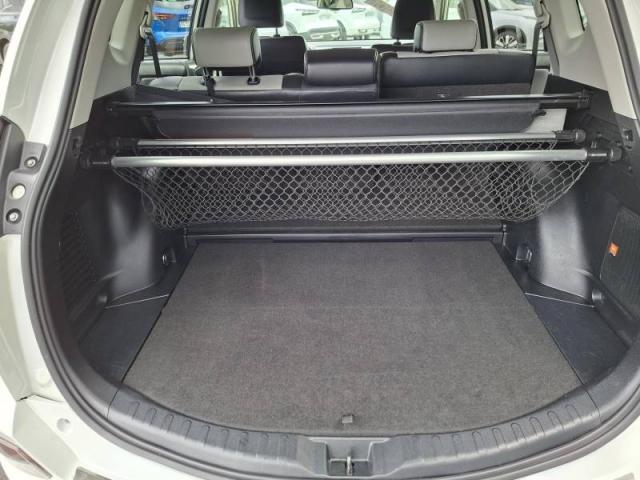 Toyota Rav4 image 7