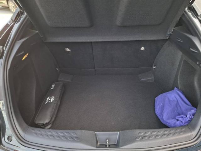 Toyota C-Hr image 5