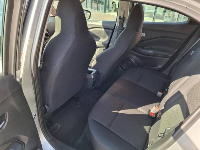 Nissan Juke image 5