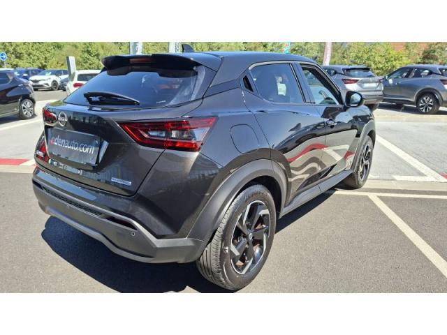 Nissan Juke image 7