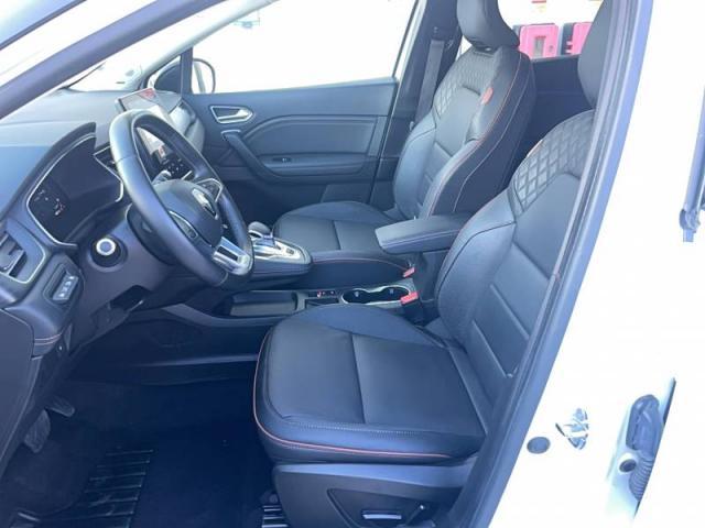 Renault Captur image 2
