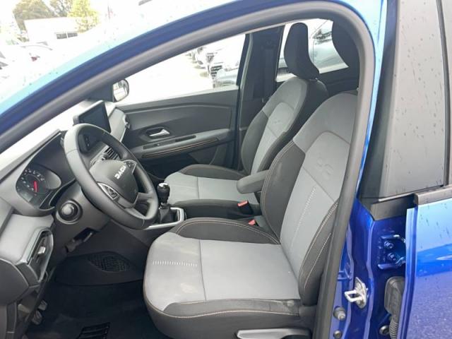 Dacia Sandero image 1