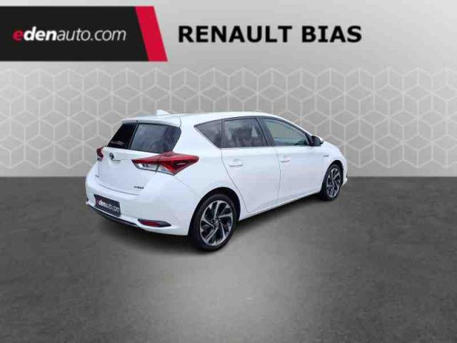 Toyota Auris image 8