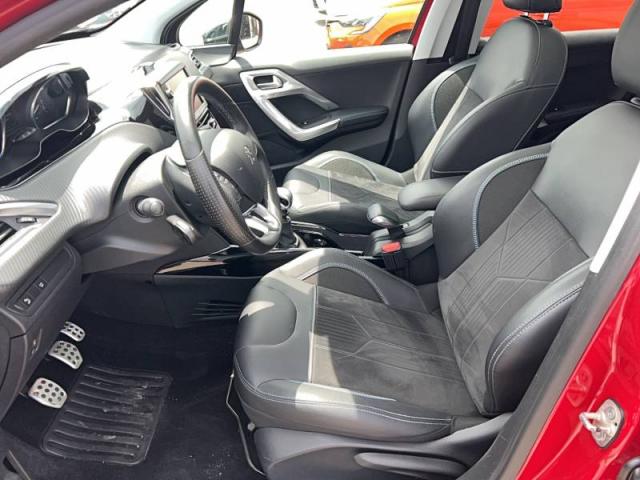Peugeot 2008 image 4
