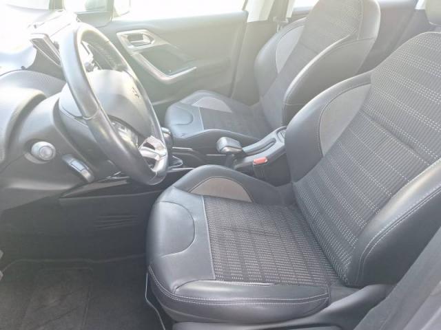 Peugeot 2008 image 5
