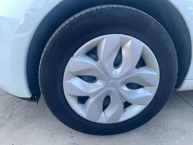 Renault Zoe image 2