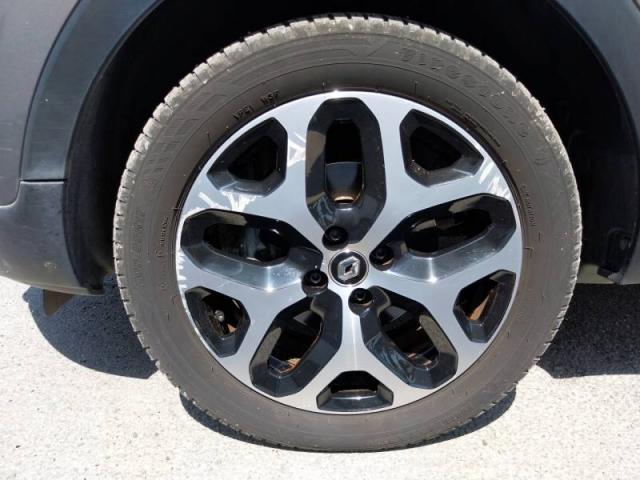 Renault Captur image 8