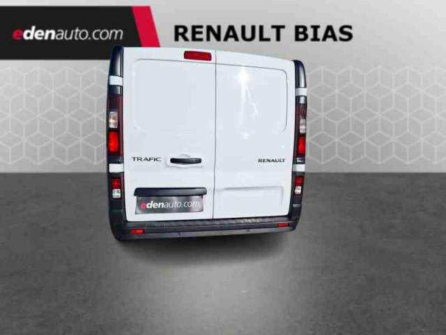 Renault Trafic image 2