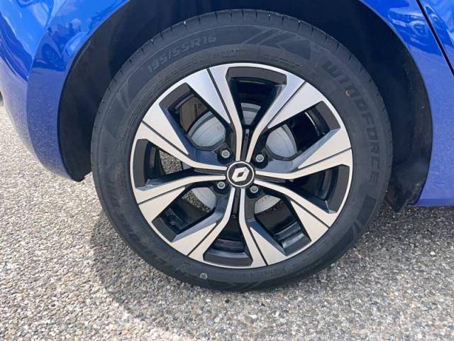Renault Clio image 1