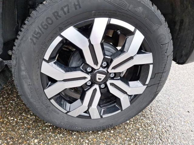 Dacia Duster image 6