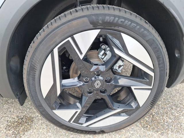 Renault Symbioz image 2