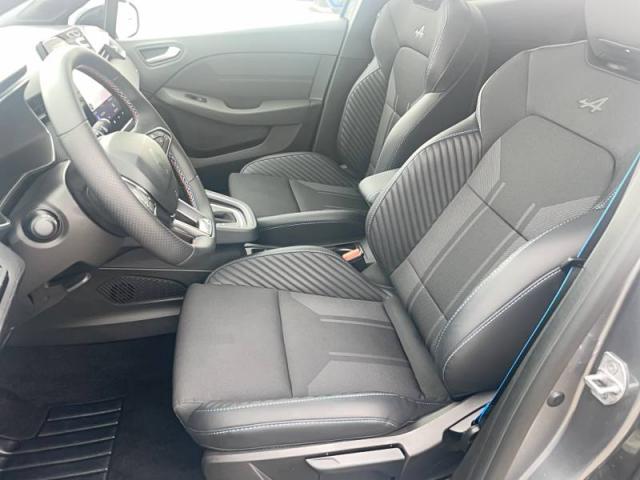 Renault Clio image 2