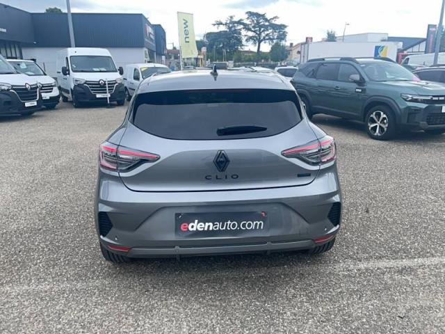 Renault Clio image 1