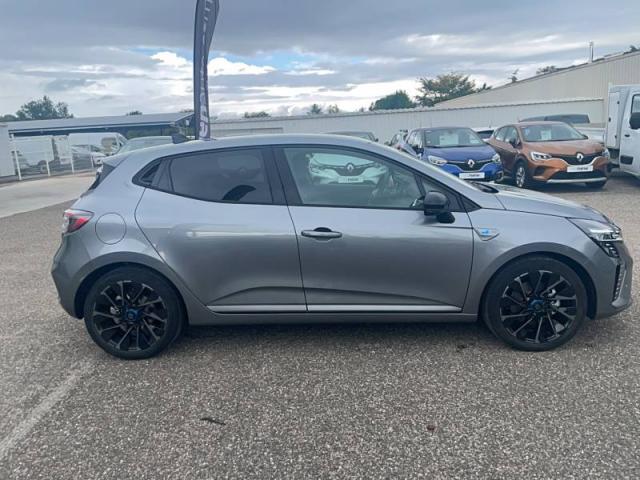 Renault Clio image 8