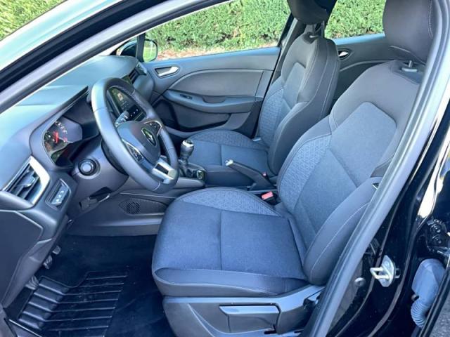 Renault Clio image 8