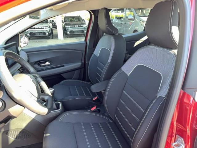 Dacia Sandero image 1