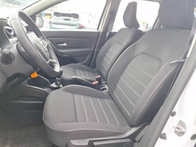 Dacia Duster image 8