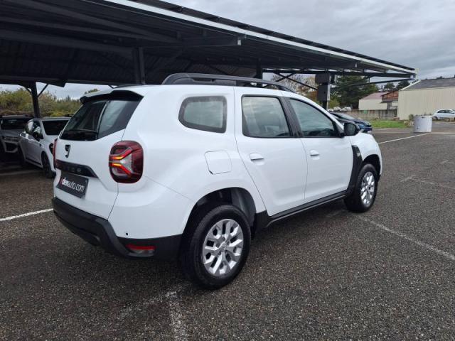 Dacia Duster image 9