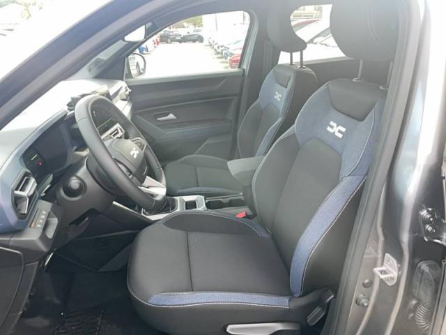 Dacia Duster image 9