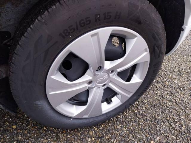 Dacia Sandero image 2