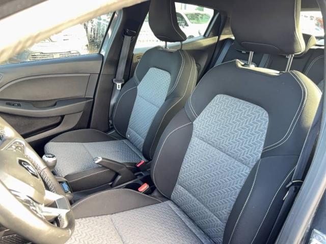 Renault Clio image 8