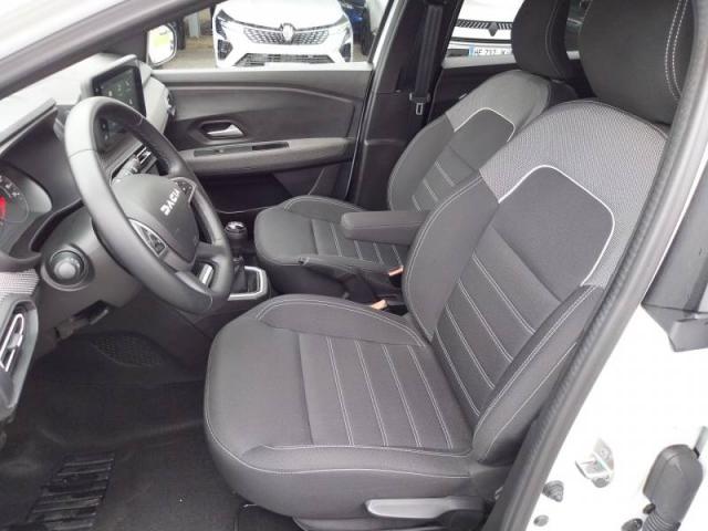 Dacia Jogger image 9