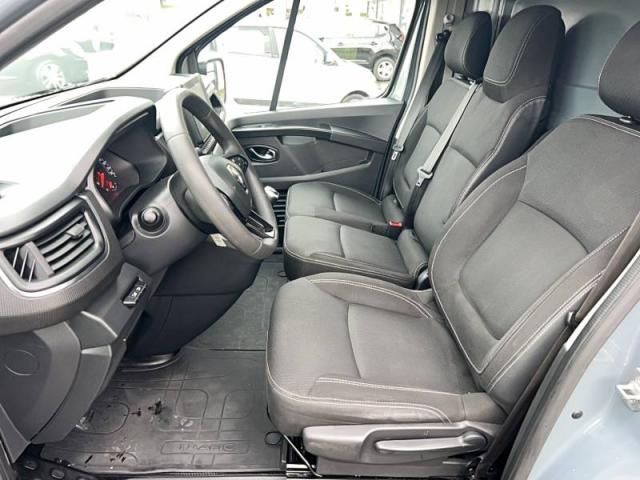 Renault Trafic image 6