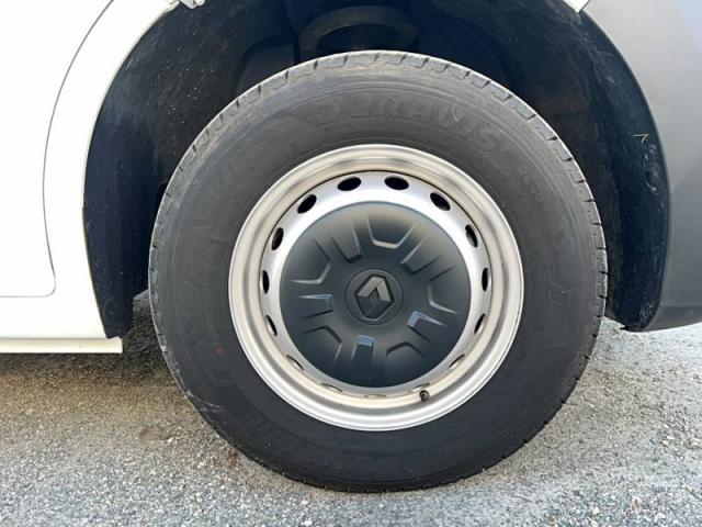 Renault Master image 4