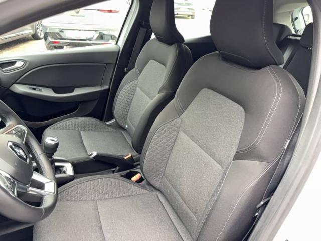 Renault Clio image 1