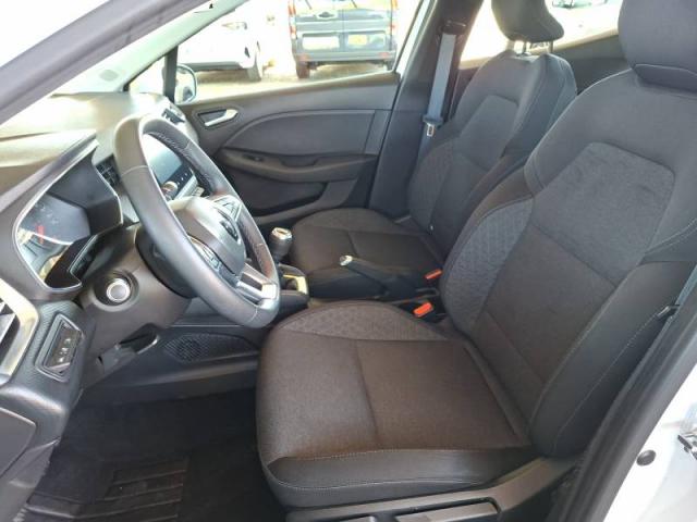 Renault Clio image 7