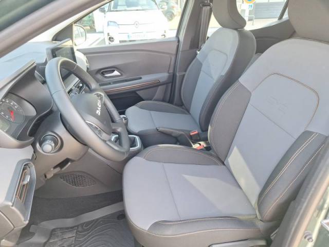 Dacia Sandero image 3