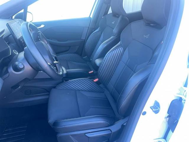 Renault Clio image 6