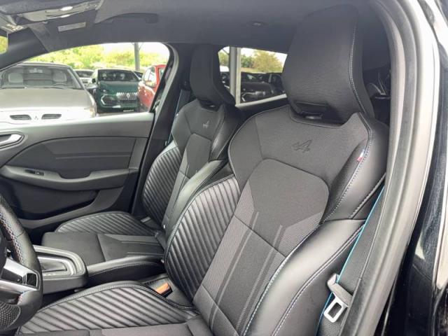 Renault Clio image 9