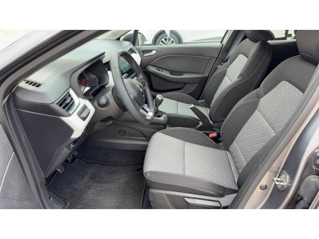 Renault Clio image 8