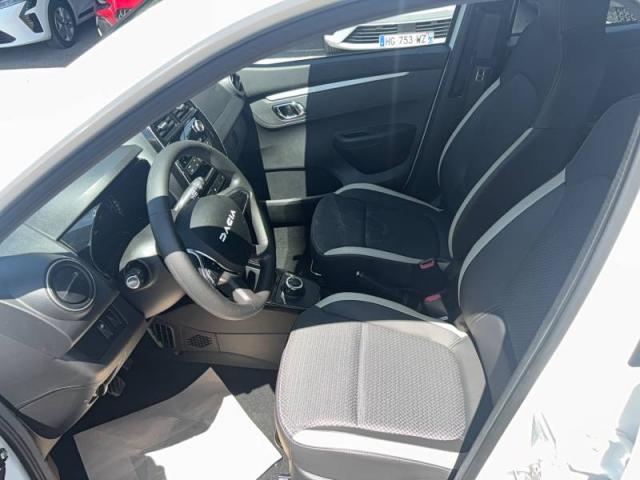 Dacia Spring image 9