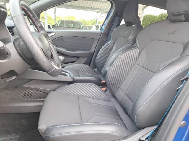 Renault Clio image 9