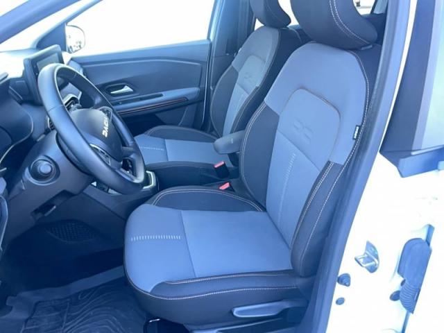 Dacia Jogger image 8