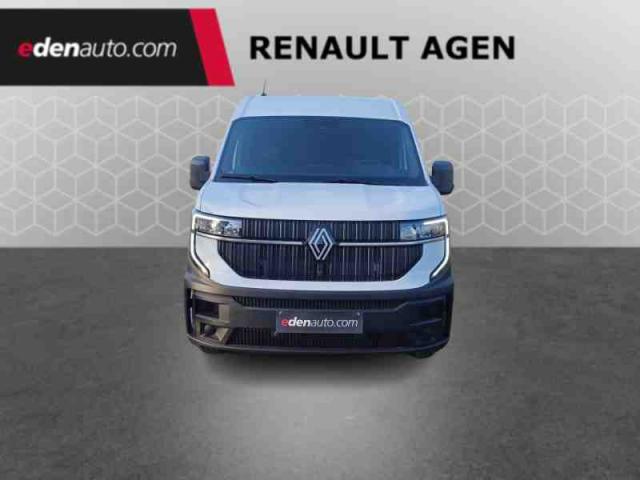 Renault Master image 2