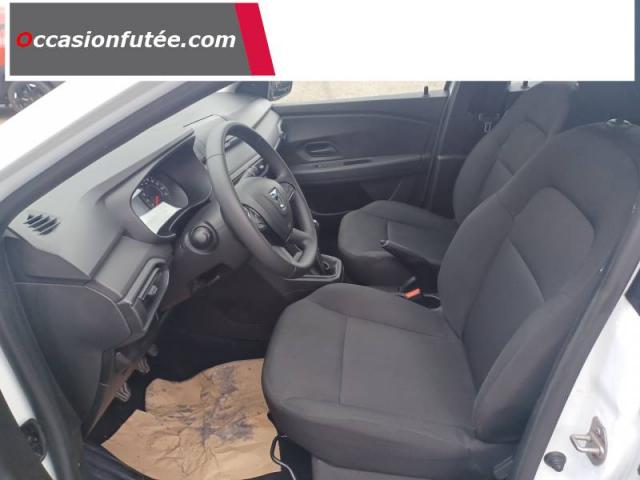Dacia Sandero image 4