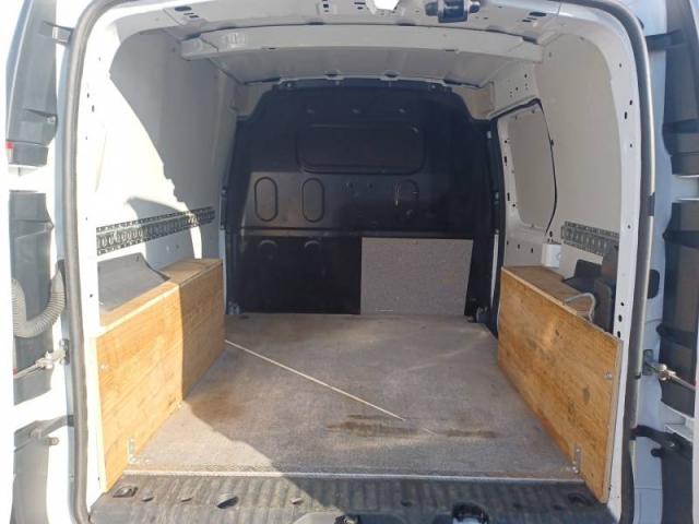 Renault Kangoo Van image 8