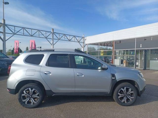 Dacia Duster image 9