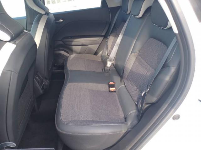 Renault Captur image 6