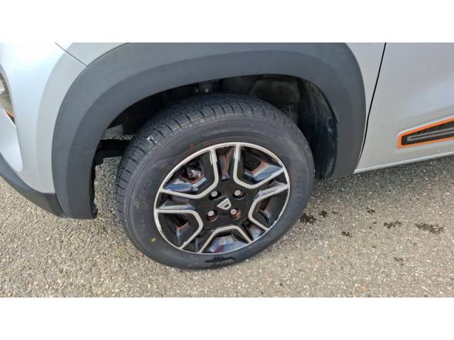 Dacia Spring image 9