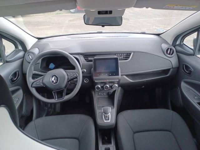 Renault Zoe image 2