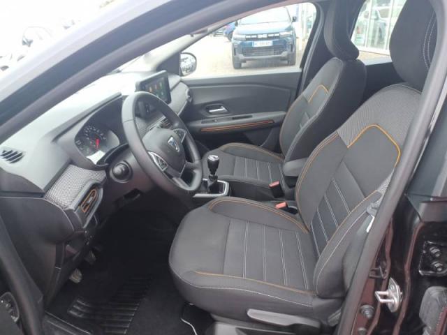 Dacia Sandero image 1