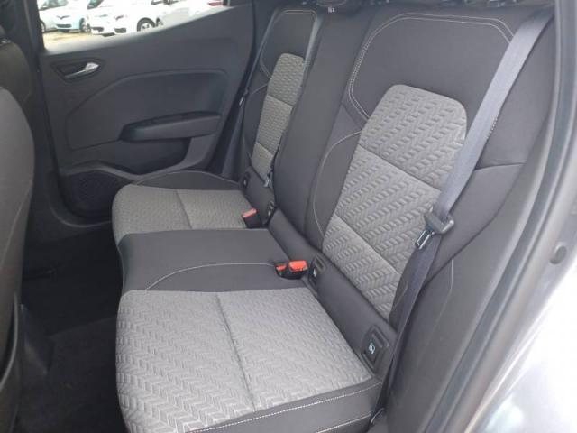 Renault Clio image 8