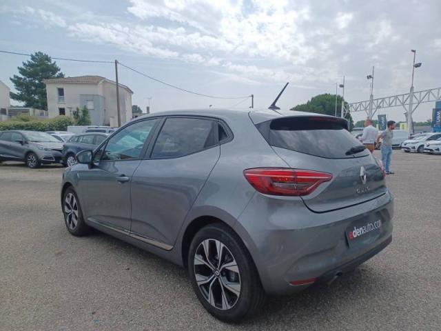 Renault Clio image 9